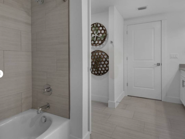 Luxurious Gulf Front Condo on Okaloosa Island - Your Beach Retreat
